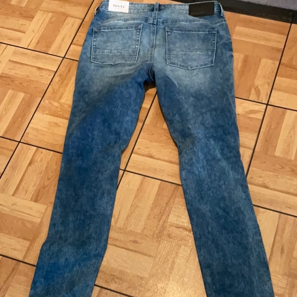 NWT pac sun men’s distressed slim jeans, 30x32 - Picture 3 of 4